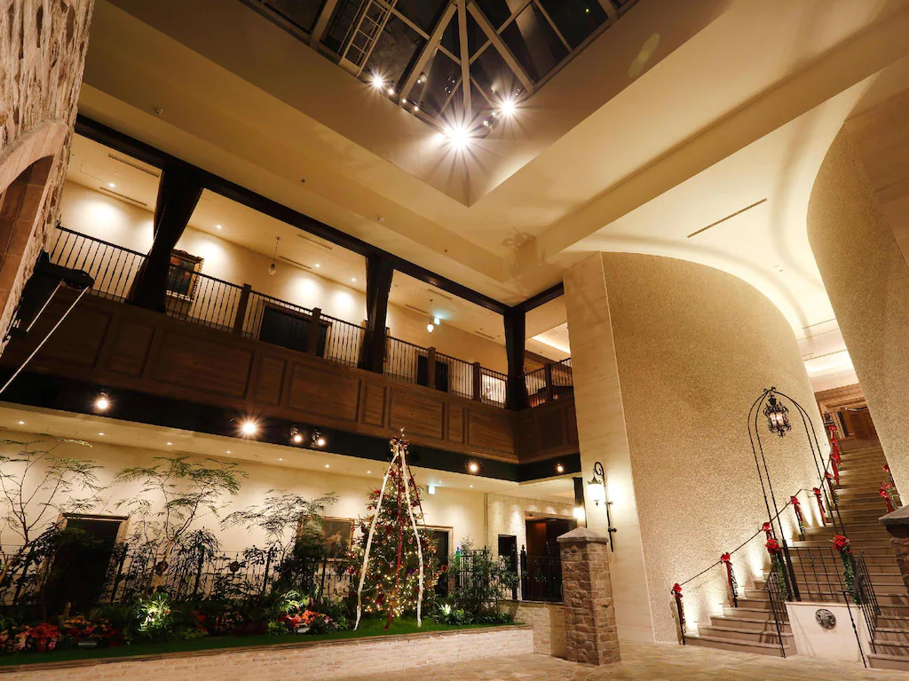 โรงแรมมอนเทอเร่ย์ แกรสเมียร์ โอซาก้า
(Hotel Monterey Grasmere Osaka)