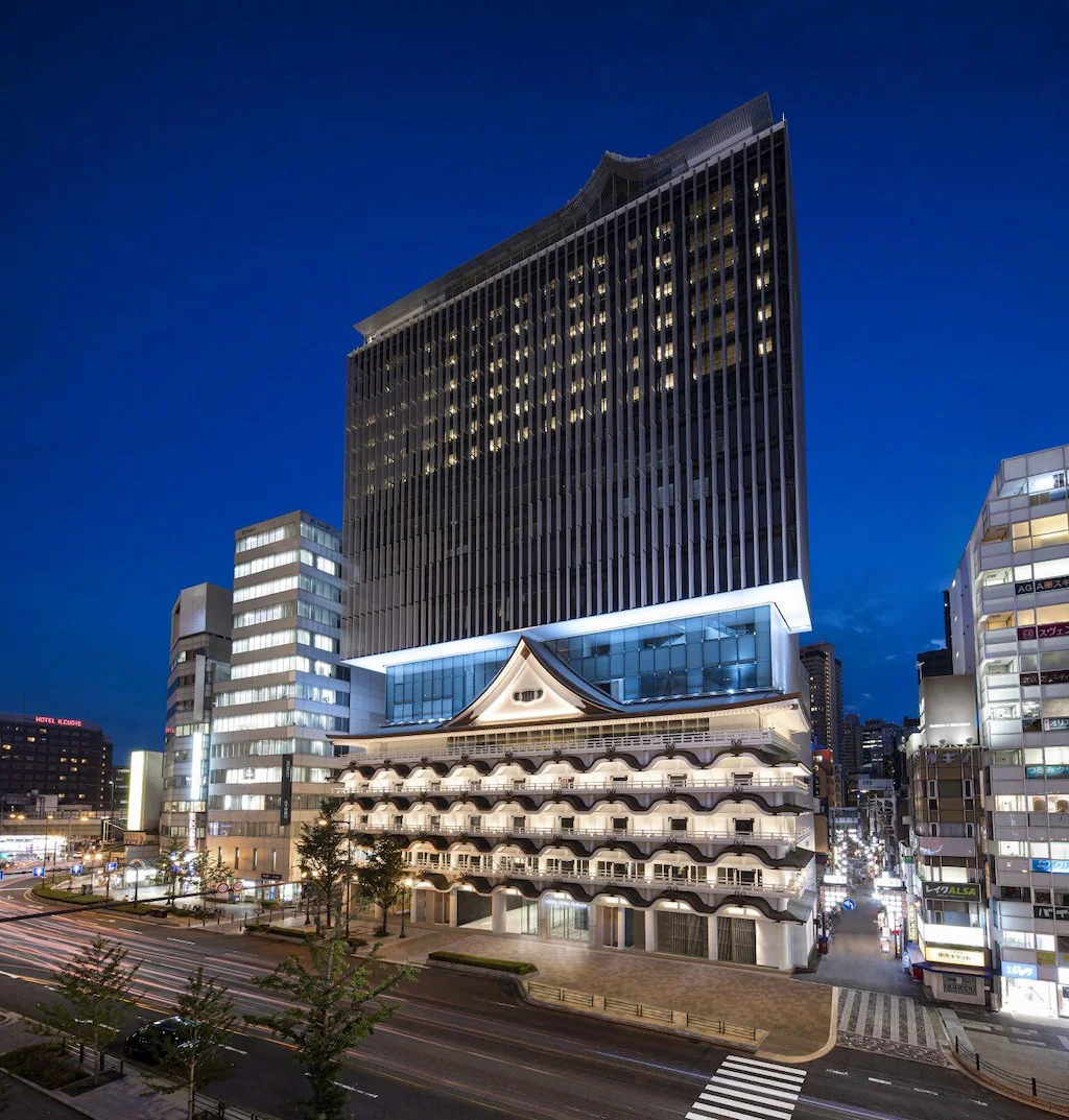 โรงแรม รอยัล คลาสสิค โอซาก้า
(Hotel Royal Classic Osaka)