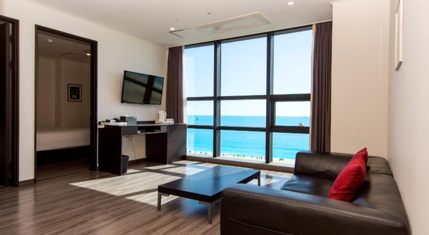โรงแรมเอ็มเอส แฮอุนแด
(MS Hotel Haeundae)