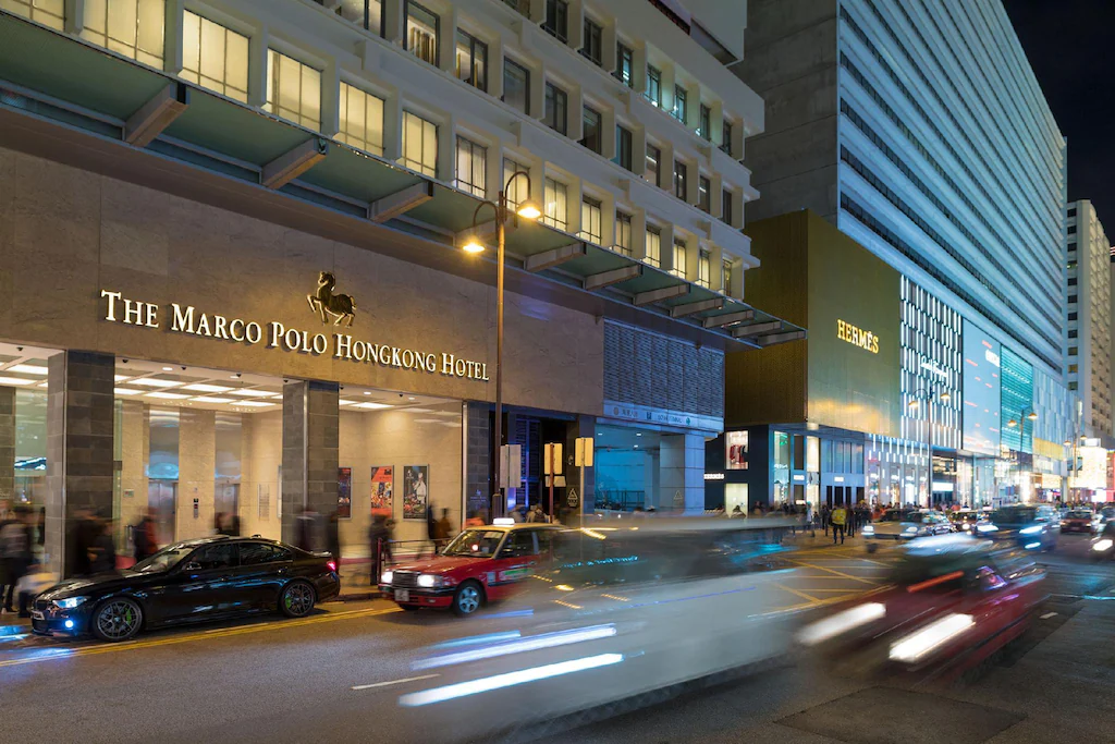 โรงแรมมาโคโปโลฮ่องกง
(Marco Polo HongKong Hotel)
