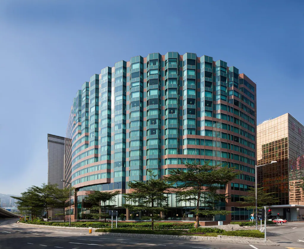 โรงแรมนิว เวิลด์ มิลลิเนียม ฮ่องกง
(New World Millennium Hong Kong Hotel)