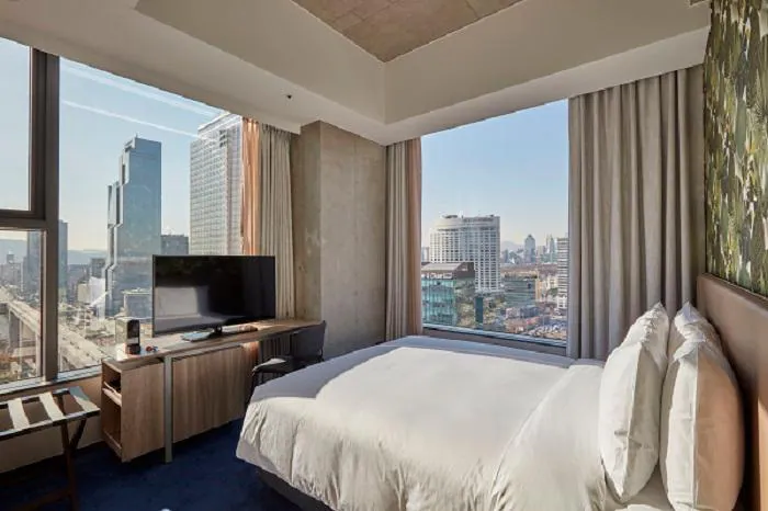 โรงแรม อิน 9 คังนัม
(Hotel in 9 Gangnam)