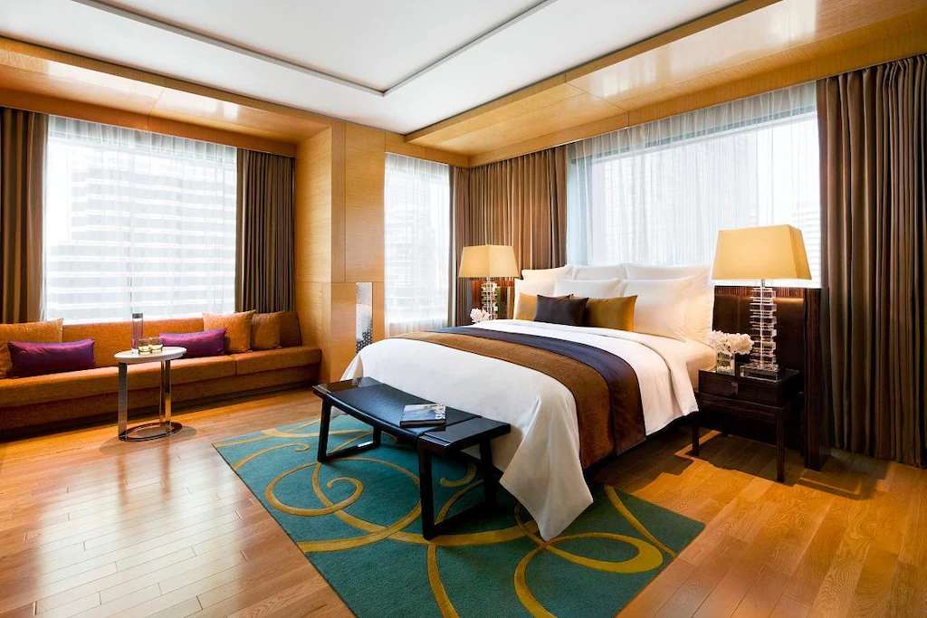 โรงแรมเรเนซองส์ กรุงเทพฯ ราชประสงค์
(Renaissance Bangkok Ratchaprasong Hotel)