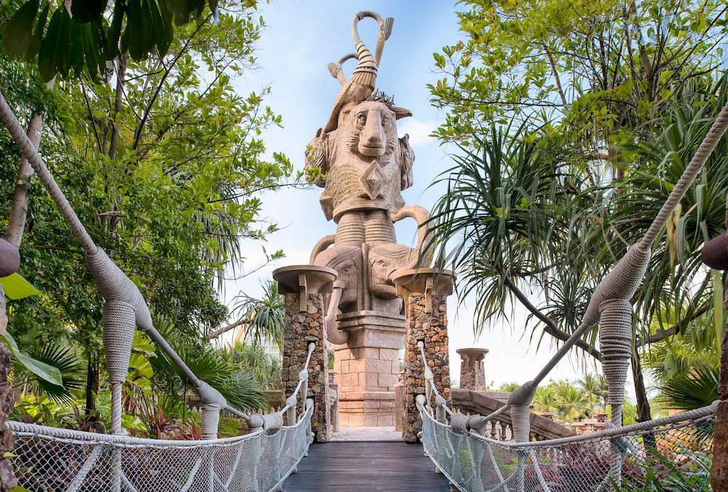 เซ็นทารา แกรนด์ มิราจ บีช รีสอร์ท พัทยา
(Centara Grand Mirage Beach Resort Pattaya)