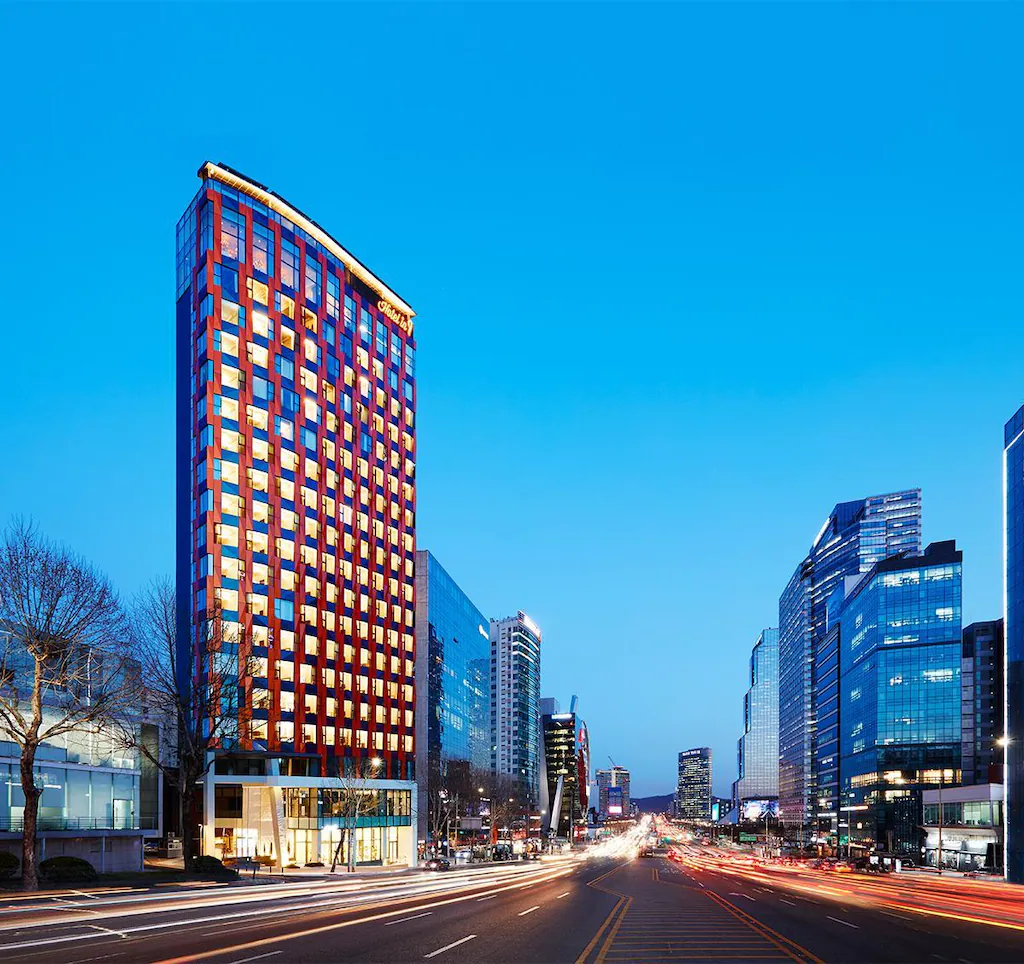 โรงแรม อิน 9 คังนัม
(Hotel in 9 Gangnam)