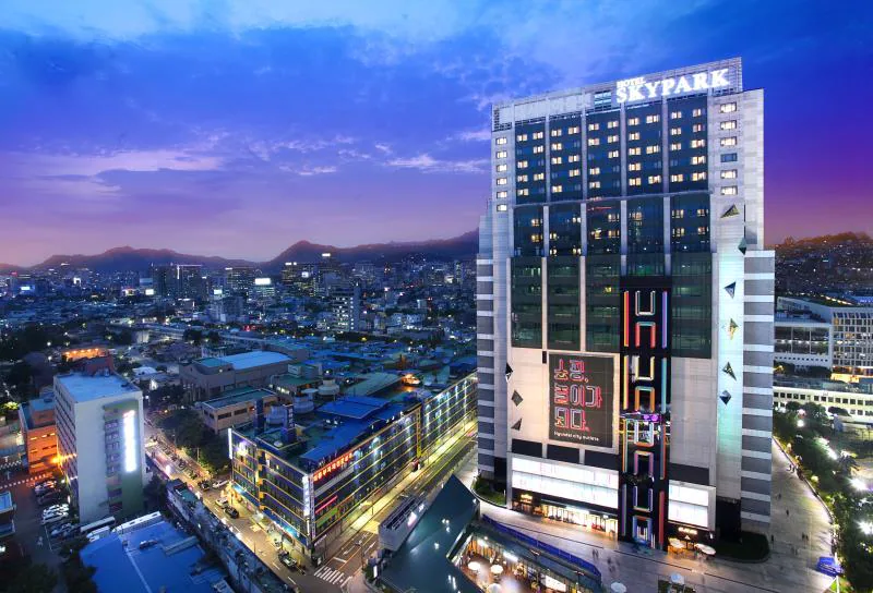 โรงแรมสกายพาร์ค คิงส์ทาวน์ ทงแดมุน
(Hotel Skypark Kingstown Dongdaemun)