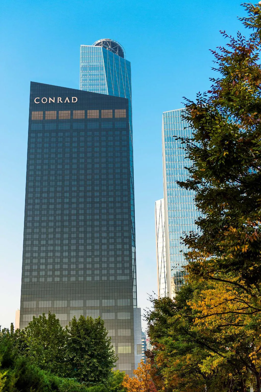 คอนราด โซล
(Conrad Seoul)