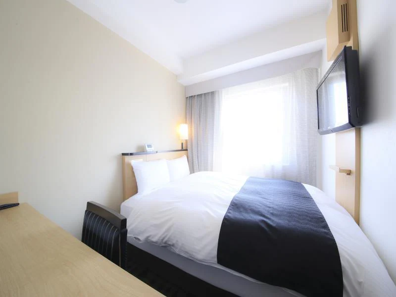 โรงแรมอะป้า อิเคะบุคุโระ-เอกิ-คิตะกุชิ
(APA Hotel Ikebukuro-Eki-Kitaguchi)