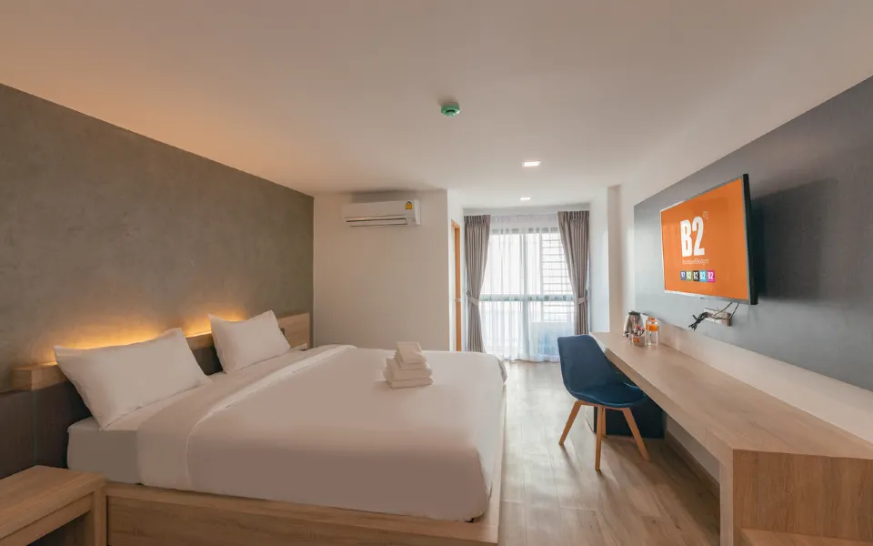บีทู ห้วยขวาง พรีเมียร์ โฮเทล
(B2 Huai Khwang Premier Hotel)