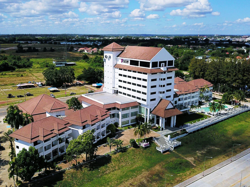 โรงแรมฟอร์จูน ริเวอร์วิว นครพนม
(Fortune River View Hotel Nakhon Phanom)