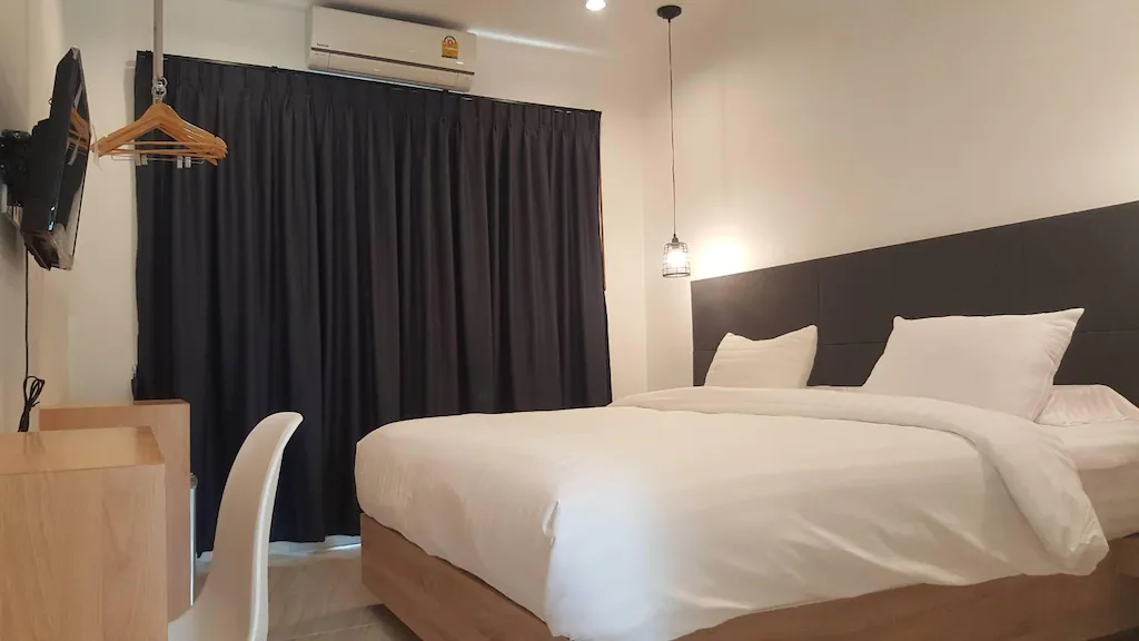 ชิค-ชิดโขง บูทิก โฮเต็ล
(Chic-Chidkong Boutique Hotel)