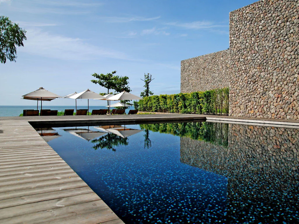 ทูลานี กุยบุรี
(Tolani Resort Kui Buri)
