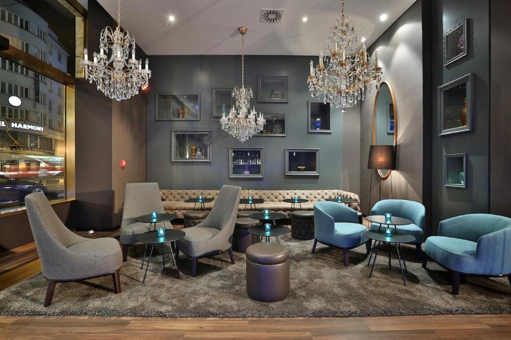 โมเตล วัน ปราก ฟรอเรนตินัม
(Motel One Prague-Florentinum)