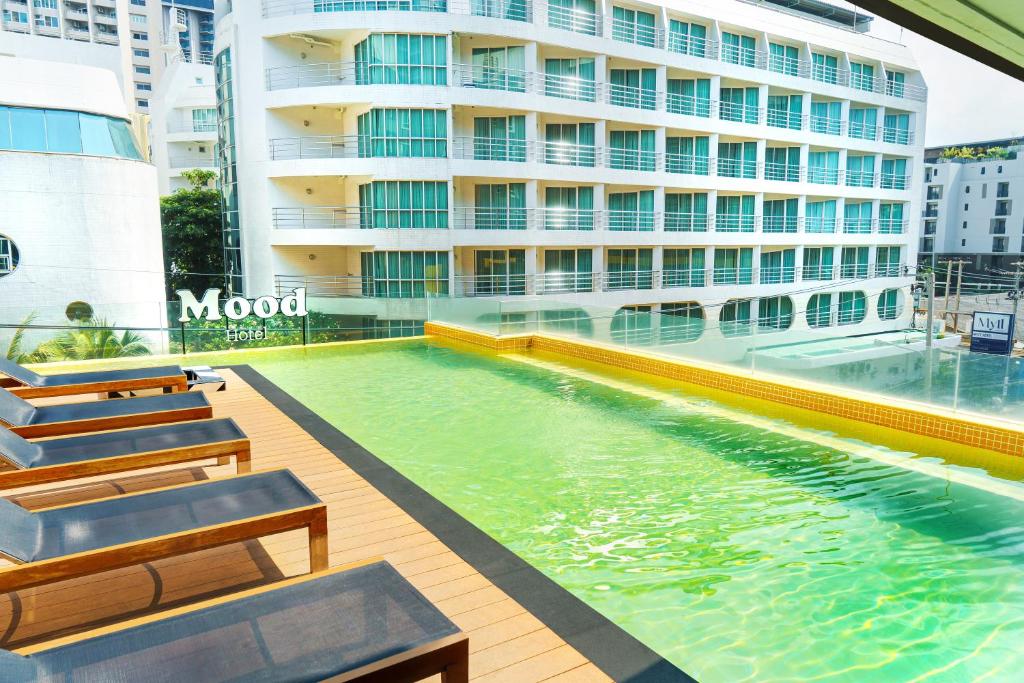 มู้ด โฮเทล พัทยา 
(Mood Hotel Pattaya)